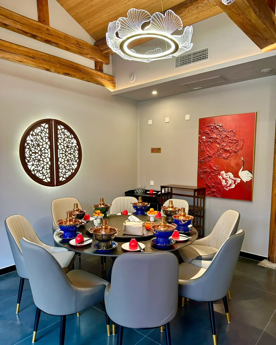 Modern Lotus Leaf LED Chandelier – LM1066 - Lumora