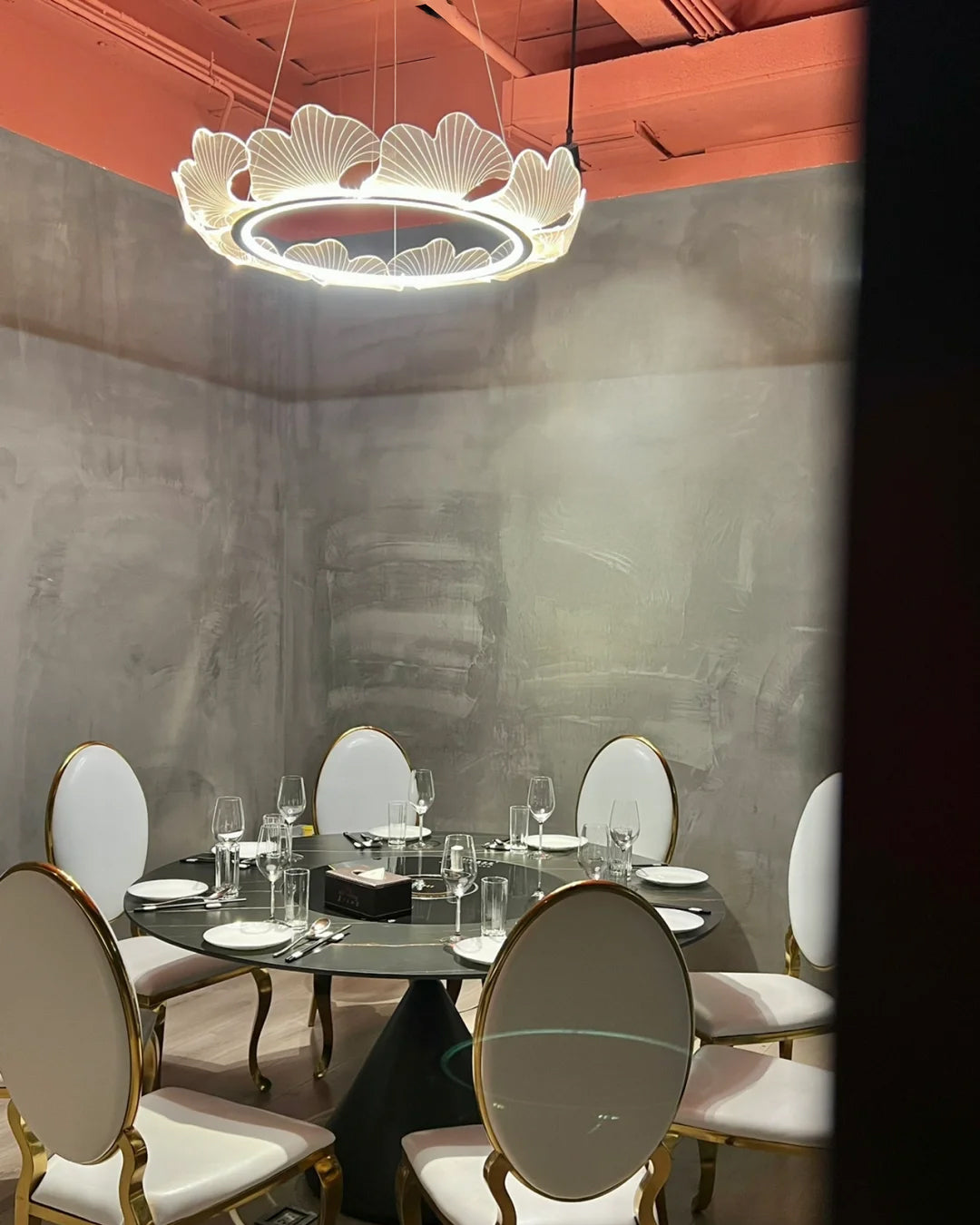 Modern Lotus Leaf LED Chandelier – LM1066 - Lumora