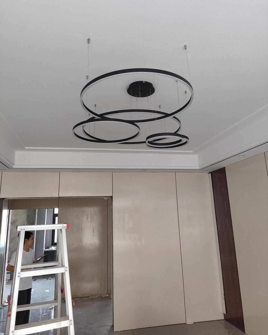 Multi-Ring LED Chandelier - LM1021 - Lumora