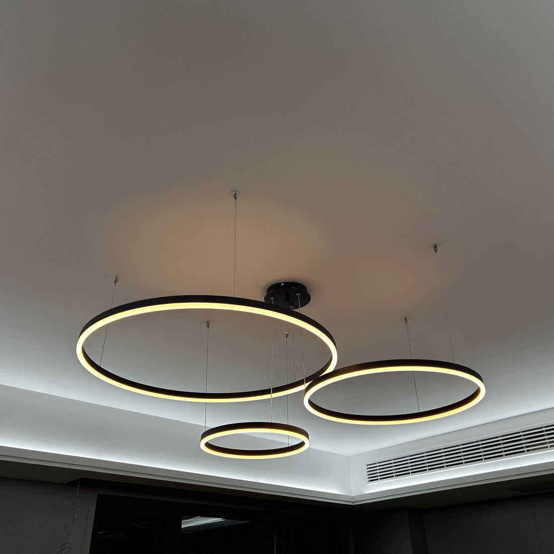 Multi-Ring LED Chandelier - LM1021 - Lumora