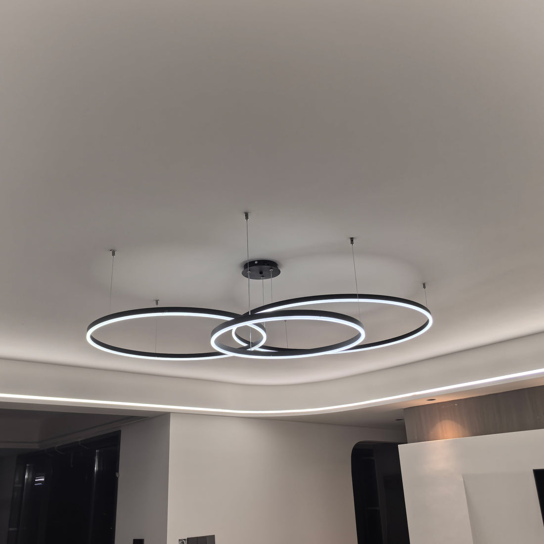 Multi-Ring LED Chandelier - LM1021 - Lumora