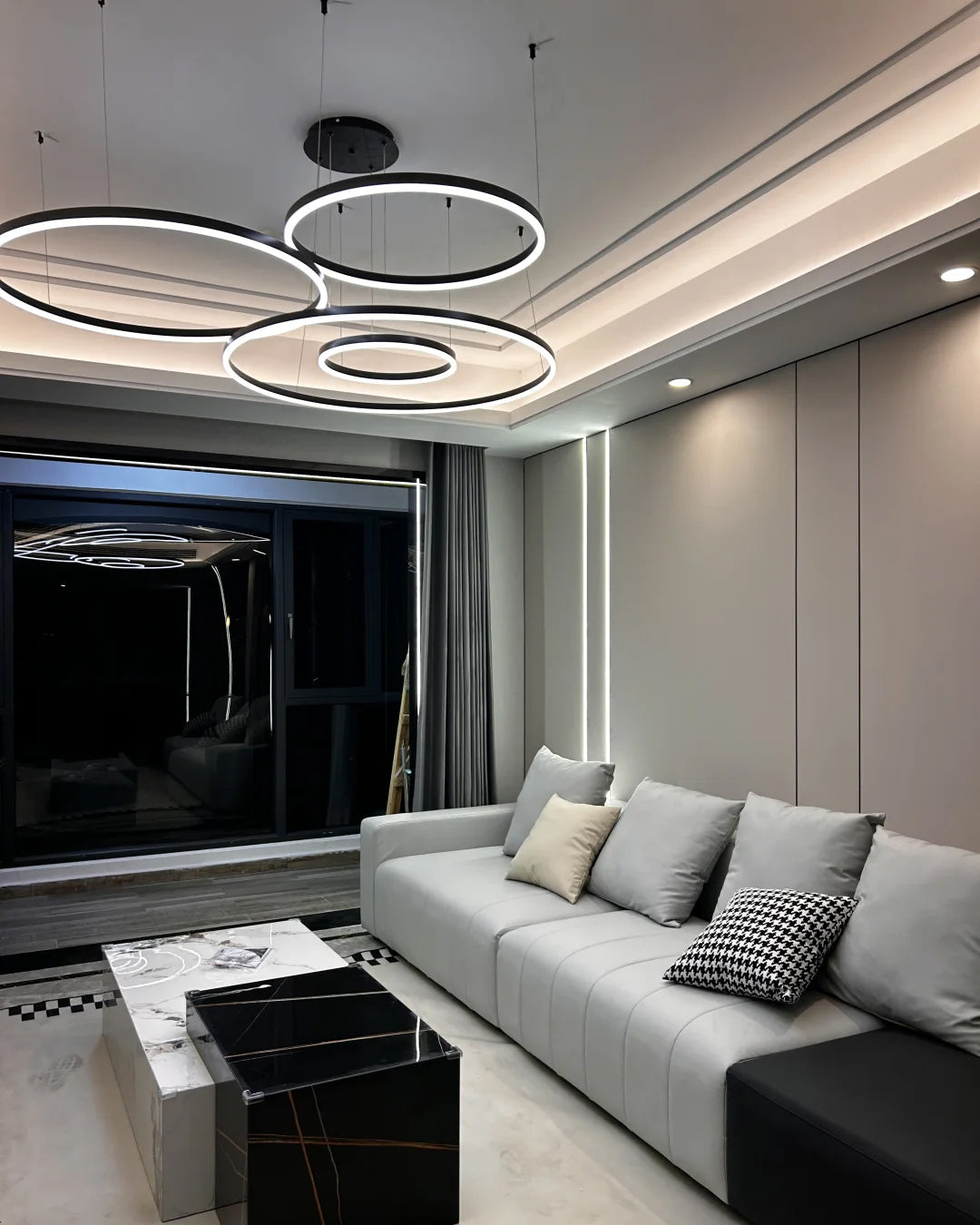 Multi-Ring LED Chandelier - LM1021 - Lumora
