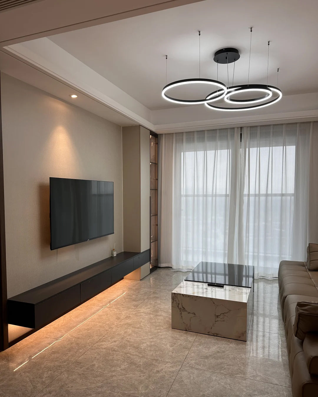 Multi-Ring LED Chandelier - LM1021 - Lumora
