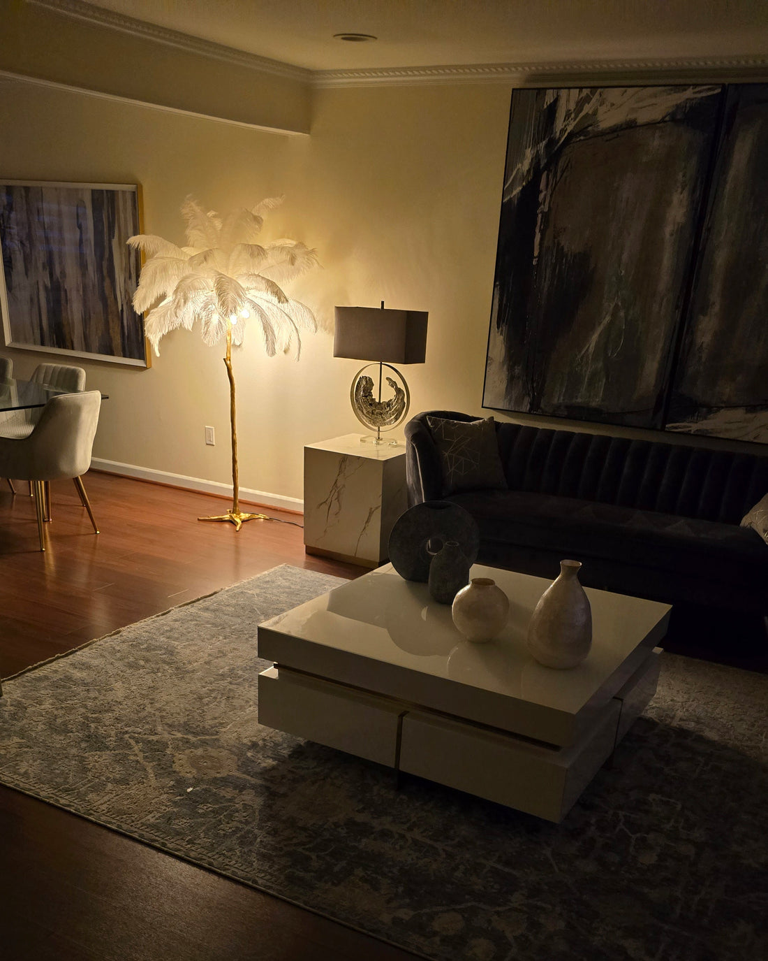 Ostrich Feather Luxury Floor Lamp - LM1016 - Lumora