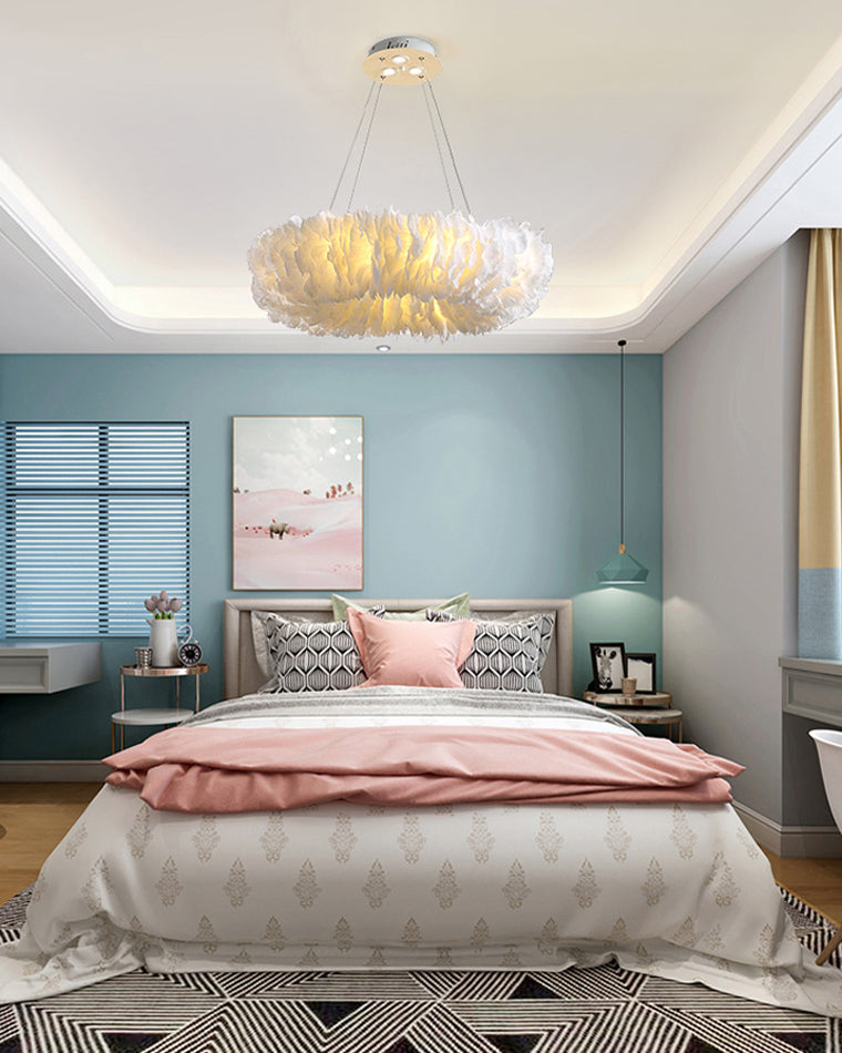 Luxurious Feather Pendant Chandelier Light - LM1079 - Lumora