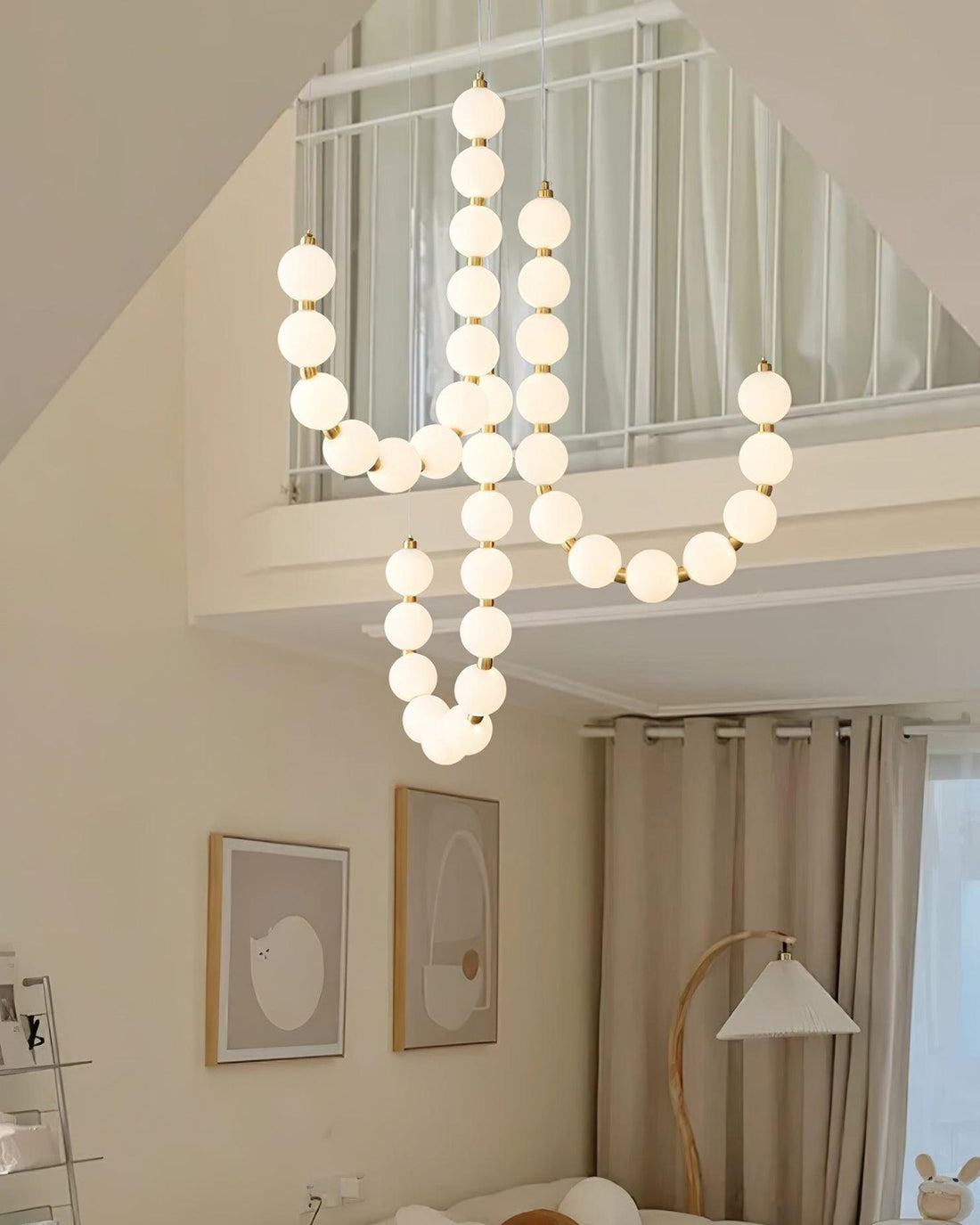 Necklace-Inspired Chandelier - LM1022 - Lumora