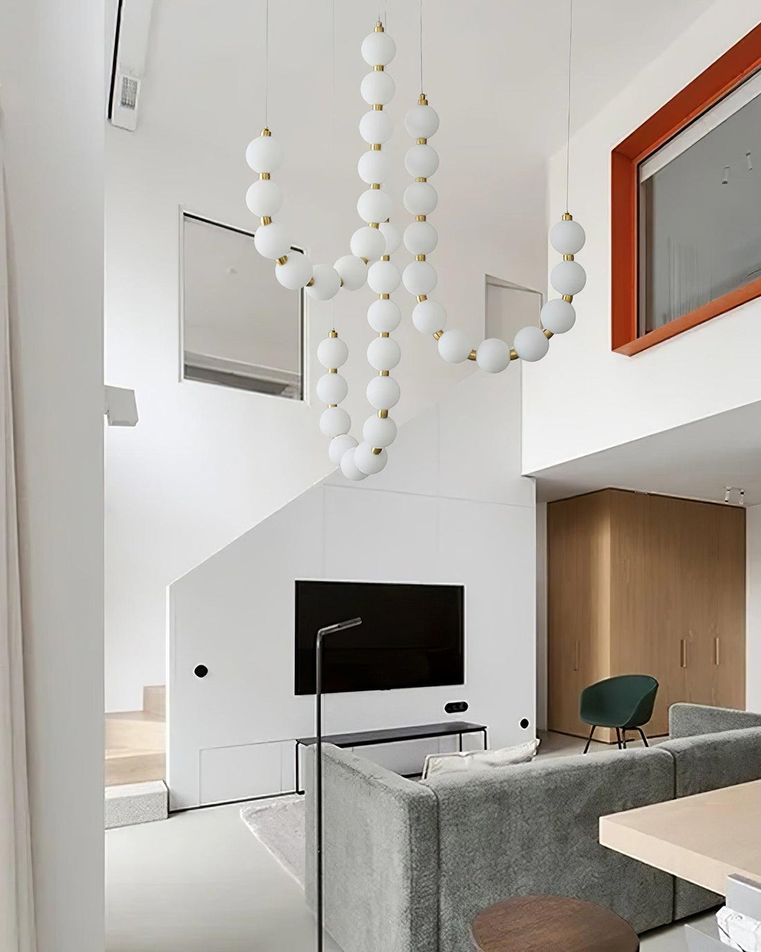 Necklace-Inspired Chandelier - LM1022 - Lumora