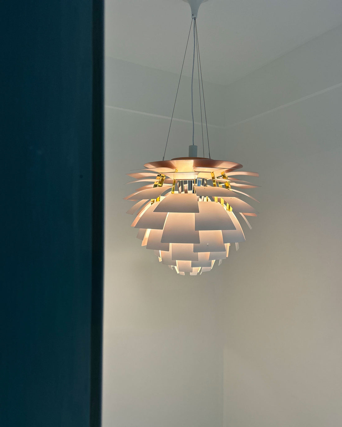 Modern Artichoke Pendant Light – LM1065 - Lumora