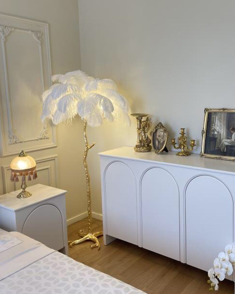 Ostrich Feather Luxury Floor Lamp - LM1016 - Lumora