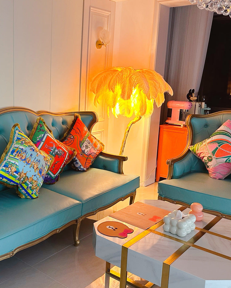 Ostrich Feather Luxury Floor Lamp - LM1016 - Lumora