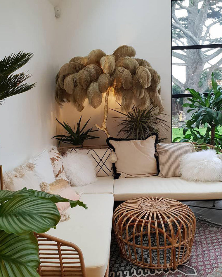 Ostrich Feather Luxury Floor Lamp - LM1016 - Lumora