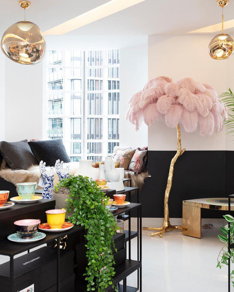 Ostrich Feather Luxury Floor Lamp - LM1016 - Lumora