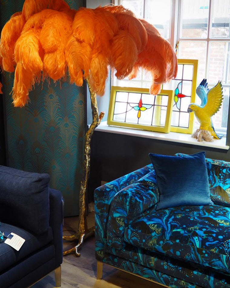 Ostrich Feather Luxury Floor Lamp - LM1016 - Lumora