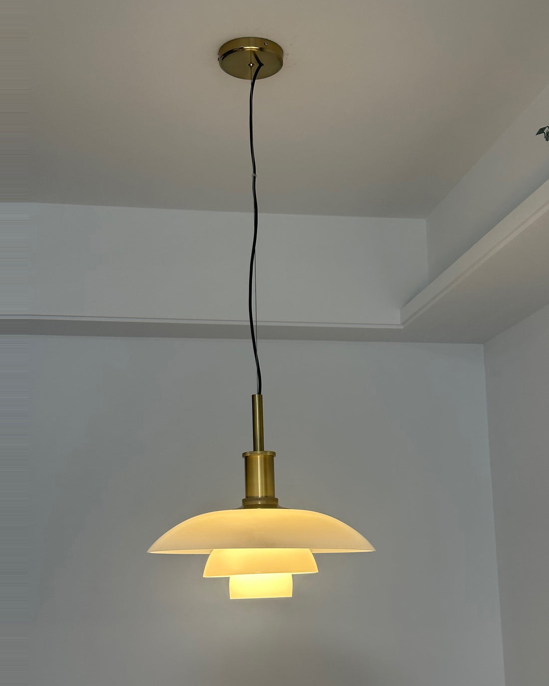 Nordic Milk Glass Pendant Light - LM1037 - Lumora