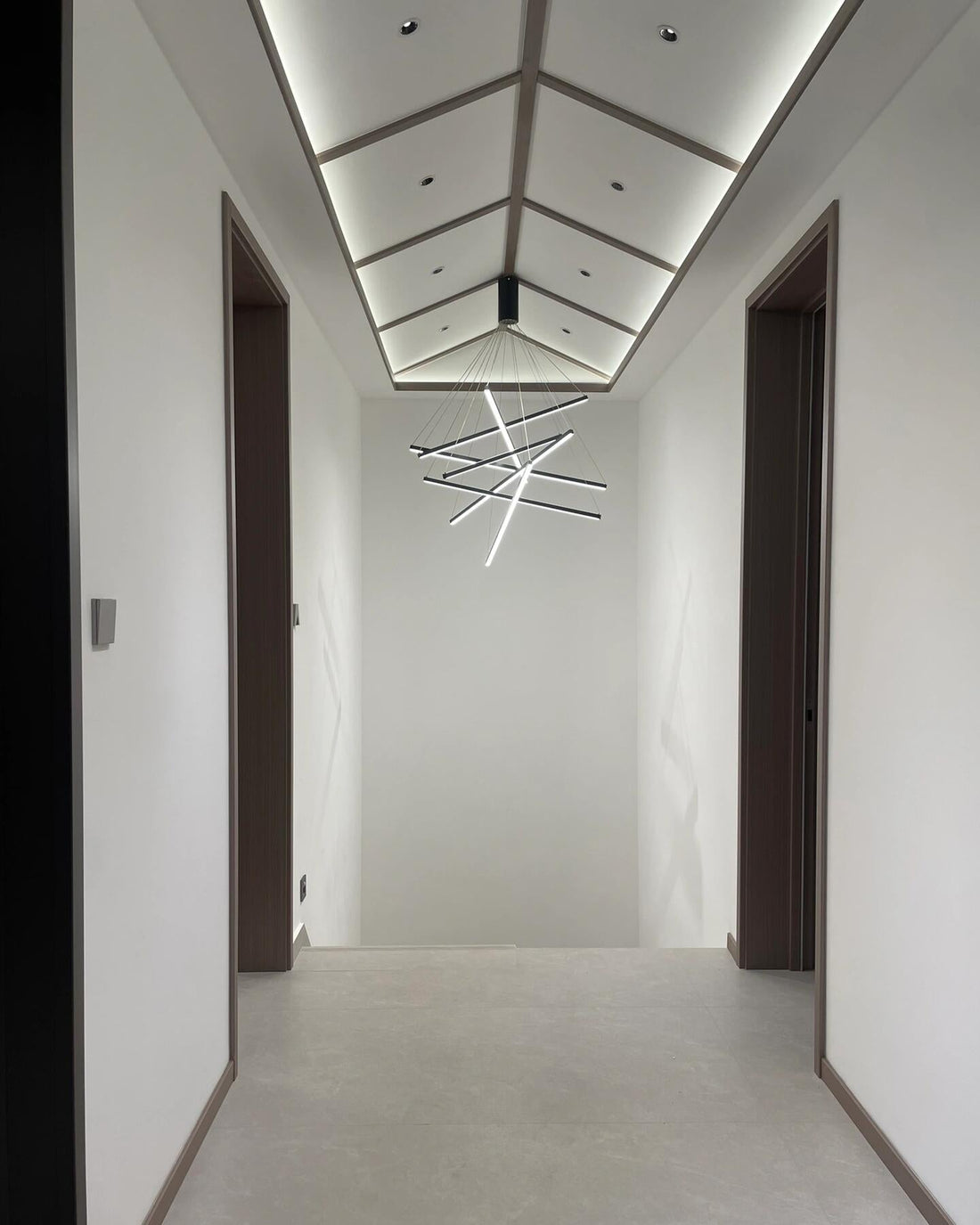 Multi-Sticks LED Chandelier - LM1033 - Lumora